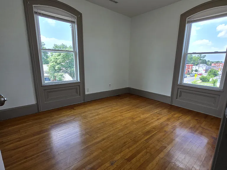 127 Pearl St #2N — Photo 26