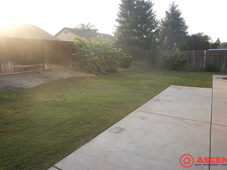 4216 Almond Grove Ln — Photo 12