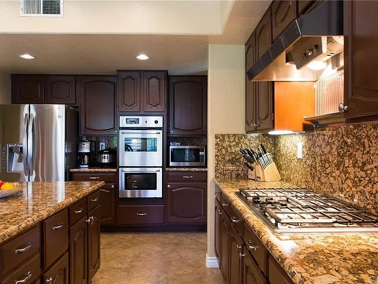3061 Diamond View Cir — Photo 14