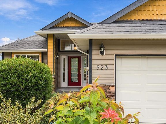 2nd image of 523 Louise Rd