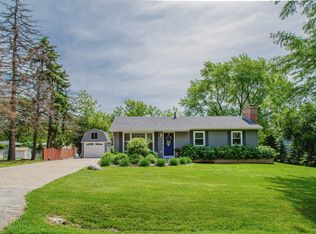 6093 Puffer Rd, Downers Grove, IL 60516