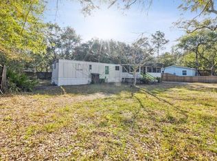 2782 Galleon Dr, Navarre, FL 32566