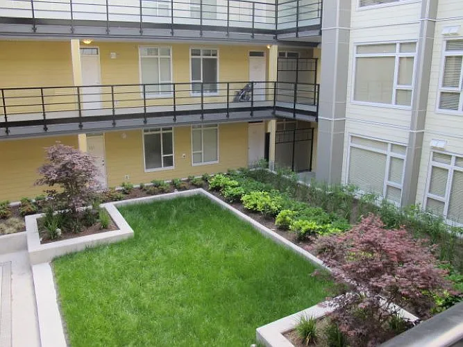 5288 Grimmer St #306 — Photo 9