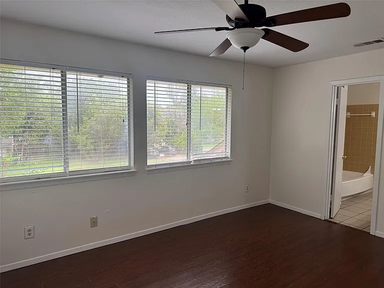 7307 Ferndale Cir — Photo 25