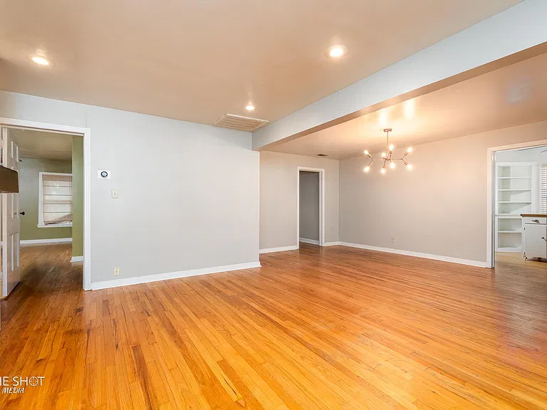 1333 Amarillo St — Photo 10