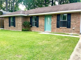 210 Spencer Dr, Pineville, LA 71360