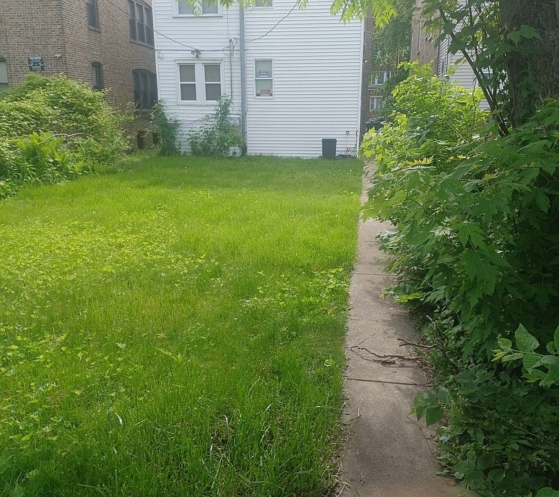 2nd image of 7123 S Wabash Ave