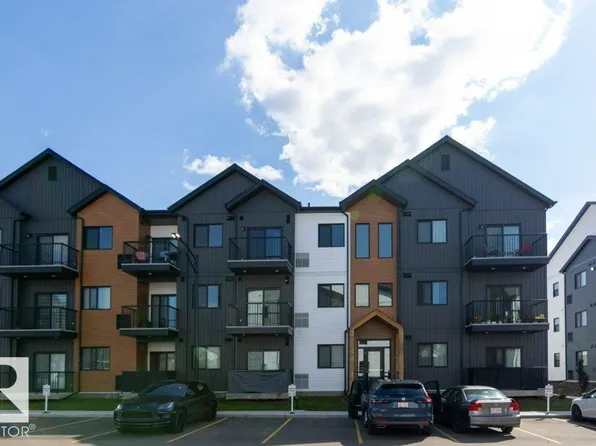 9211 228th St NW #206, Edmonton, AB T5T 4T1