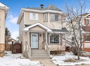 27 NE Chaparral Ridge Way SE, Calgary, AB T2X3K4
