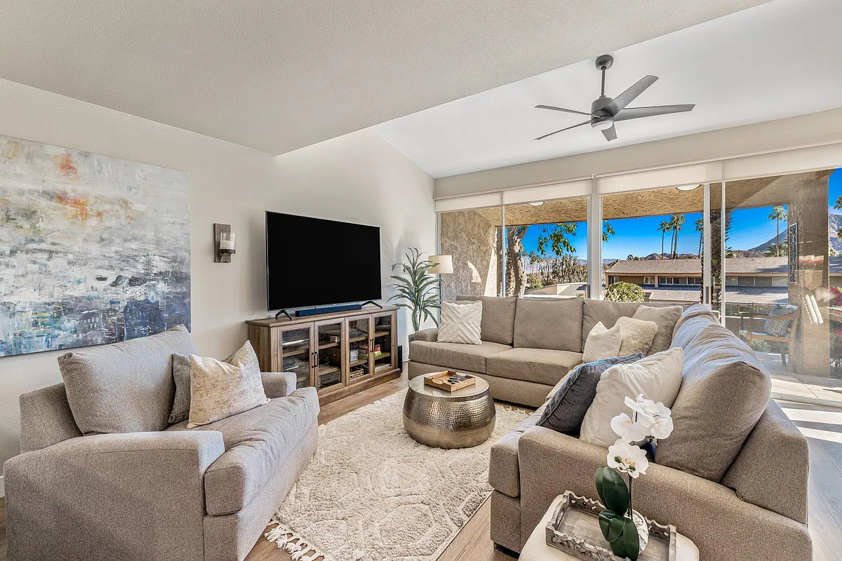 Building Photo - 48910 Phlox Pl