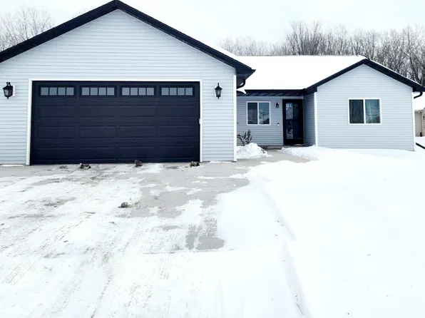 4346 Harbor Village Dr, Omro, WI 54963