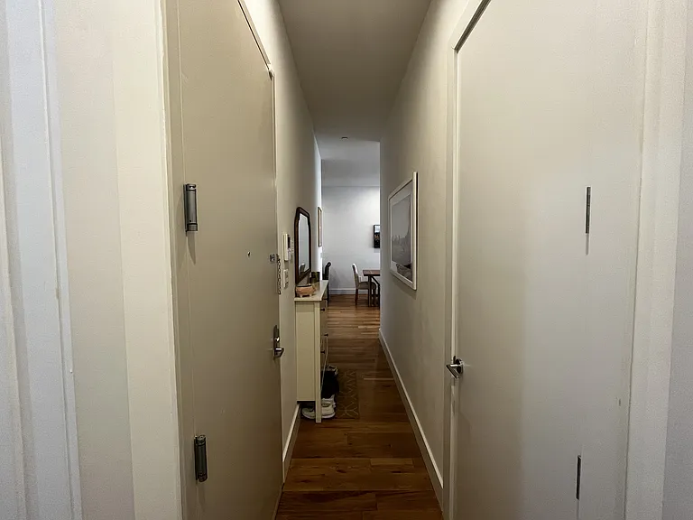 1009 Hancock St #2R — Photo 12
