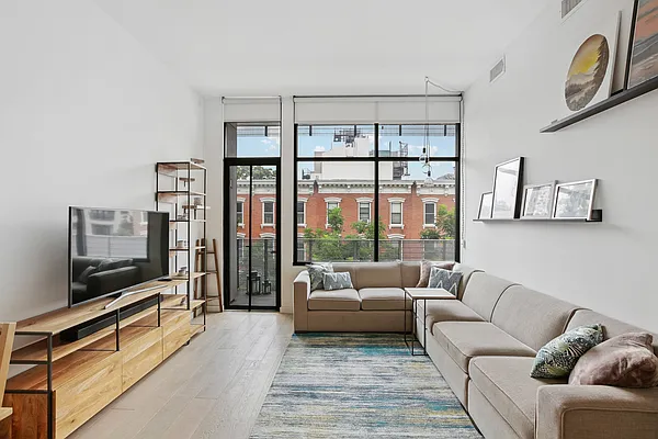 Rented by Oxford Property Group | media 2