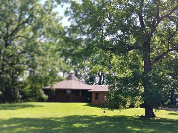 2718 N Center Loop, Harrison, AR 72601