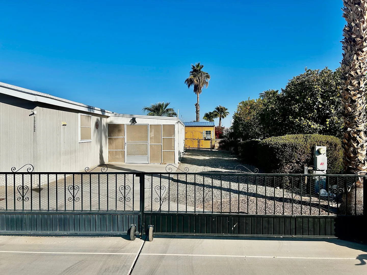 Charming 3-Bedroom, 2-Bath Home in Fortuna Foothills — Photo 3