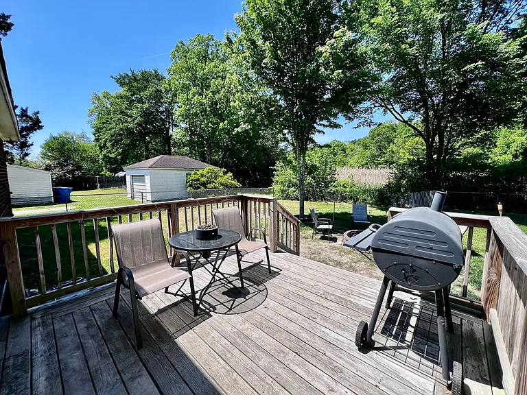 1114 Woodland Terrace Dr — Photo 24