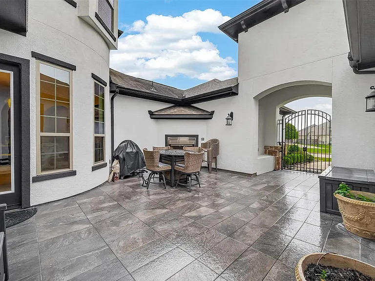 2515 Avon Gate Ct — Photo 47