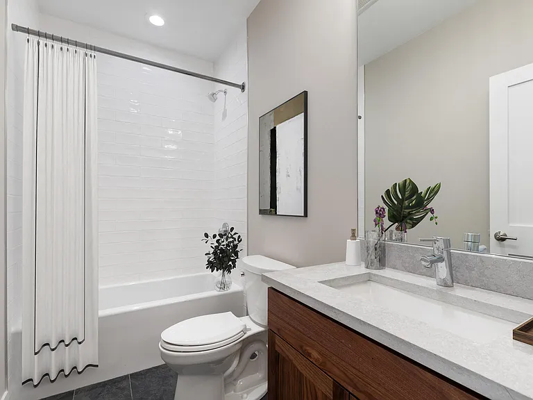 4861 N Hermitage Ave — Photo 31