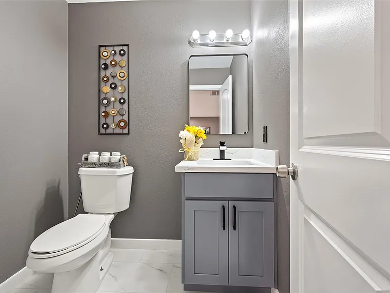 9226 Macmillan Ln — Photo 19