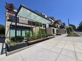 2871 SE Division St APT 204, Portland, OR 97202