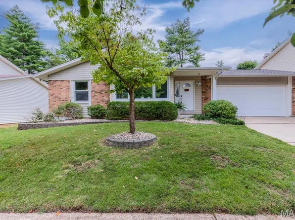 1426 Nancy Lee Dr, Saint Louis, MO 63146