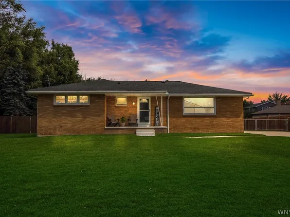 1280 Center Rd, West Seneca, NY 14224