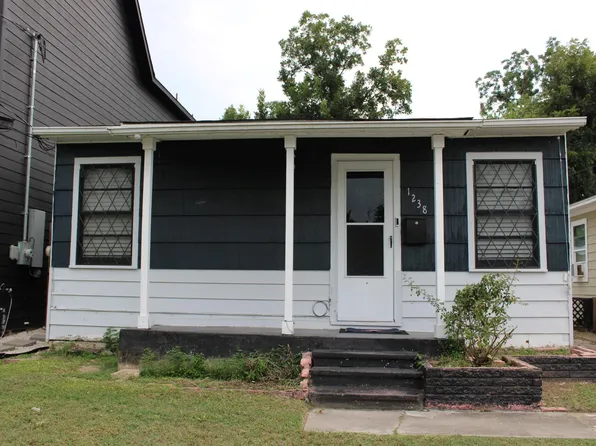 1238 Common Park Dr, Houston, TX 77009