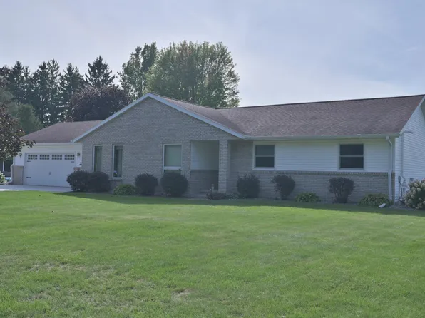 740 Deresch St, Antigo, WI 54409