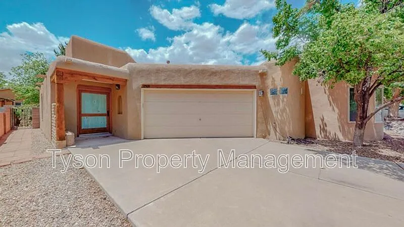3 bed, 2.0 bath, 1945 sqft, $2,050 — Photo 1