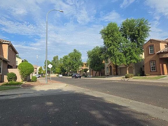 5th image of 6 N 88th Ave
