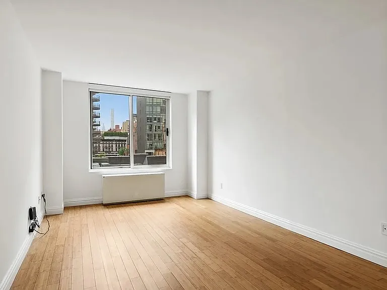 170 E 87th St #W5G — Photo 7