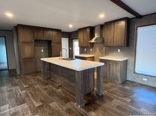 1029 Bowen, Pleasanton, TX 78064