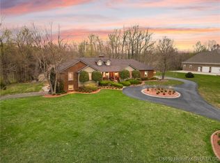 5914 W Luther Rd, Floyds Knobs, IN 47119