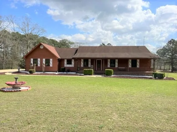 1604 Glen St, Opp, AL 36467