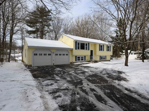 61 Hanover Street, Wallingford, CT 06492