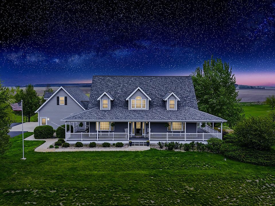 1st image of 29785 Deer Valley Dr