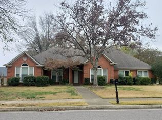 2660 Quarter Ln SE, Hampton Cove, AL 35763