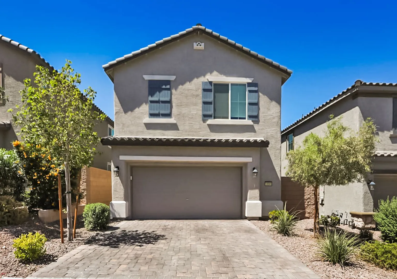 Skye Canyon Beauty With 3 Beds And A Loft — Photo 1