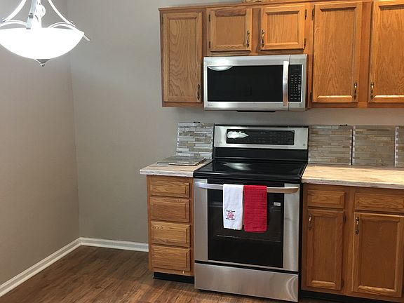 2nd image of 7262 Registry Dr