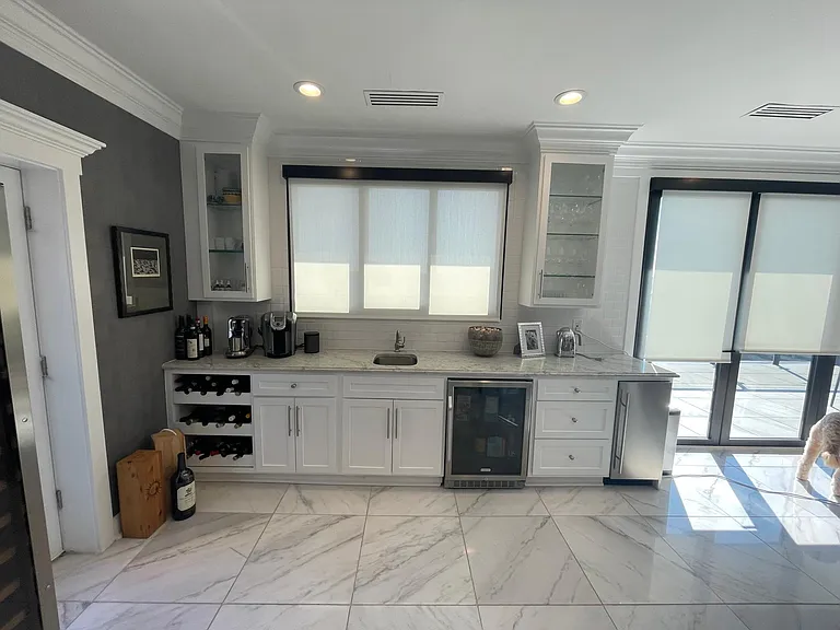 Plaza House — Photo 83