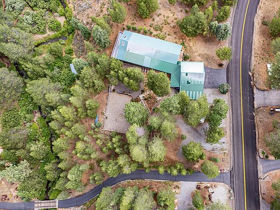 2nd image of 10136 E Alder Creek Rd