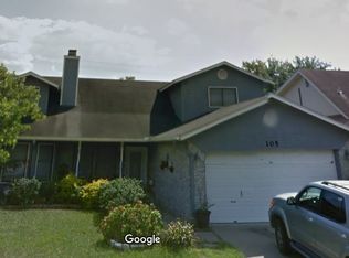 105 Trentwood Cir, Victoria, TX 77901