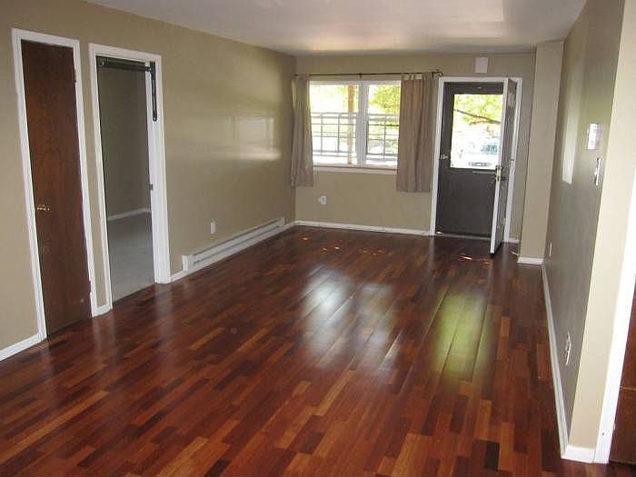 looking to guest bedroom