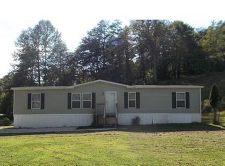 28 Board Church Rd, Letart, WV 25253