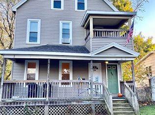 246-248 Sargeant St, Holyoke, MA 01040