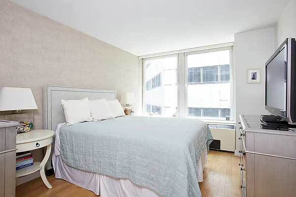 Sold by Compass | media 3