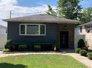 1240 Drumgoole Rd #63, Staten Island, NY 10312