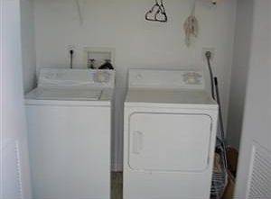 2nd image of 751 N Pine Island Rd APT 210