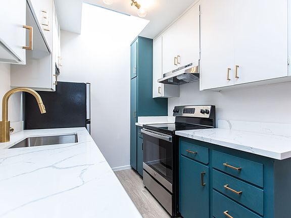 4th image of 630 Alvarado St #304