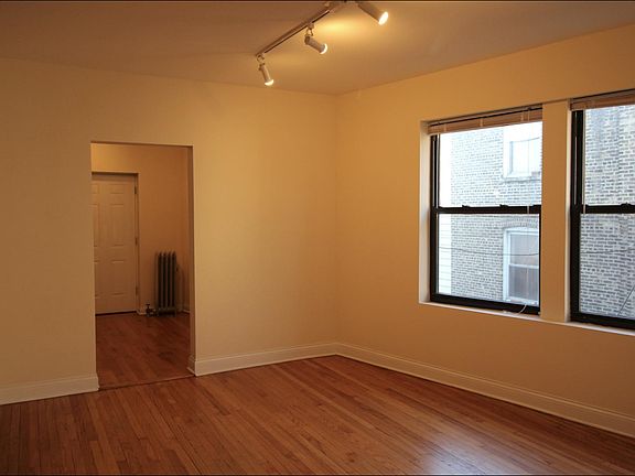 4th image of 1634-38 W North Shore Ave